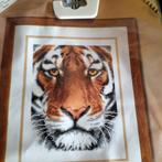 Lot borduurpakketten, Ophalen, Zo goed als nieuw