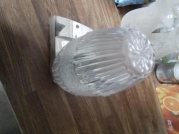 glazen wandlamp beschikbaar voor biedingen
