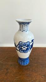 Vintage Chinese wit en blauw vaasje, Ophalen