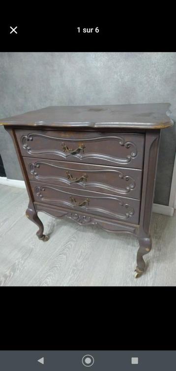 Commode XXeme 3 tiroirs style Louis XV beschikbaar voor biedingen