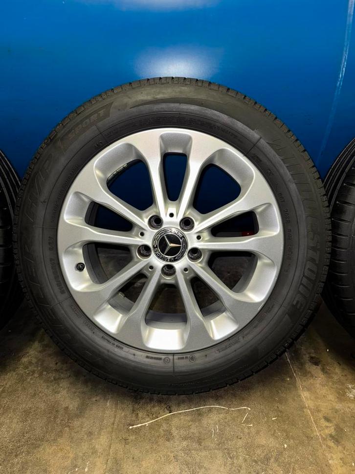 17” Mercedes GLA velgen met heel goede zomerbanden 5x112, Auto-onderdelen, Banden en Velgen, Banden en Velgen, Zomerbanden, 17 inch