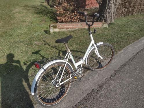Vouwfiets IN ORDE GEZET! met verlichting 24 inch, Fietsen en Brommers, Fietsen | Vouwfietsen, 20 inch of meer, Ophalen