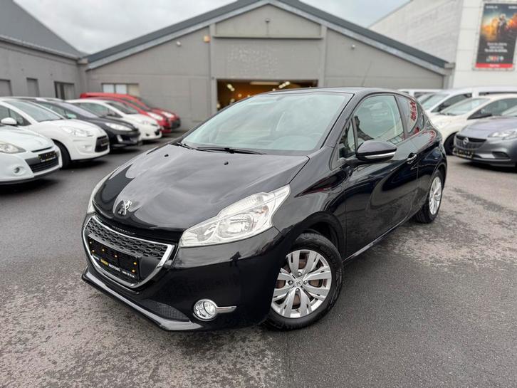 Peugeot 208 1.4i | Navi | Cruise | Airco | GARANTIE |, Auto's, Peugeot, Bedrijf, Te koop, Airbags, Airconditioning, Bluetooth