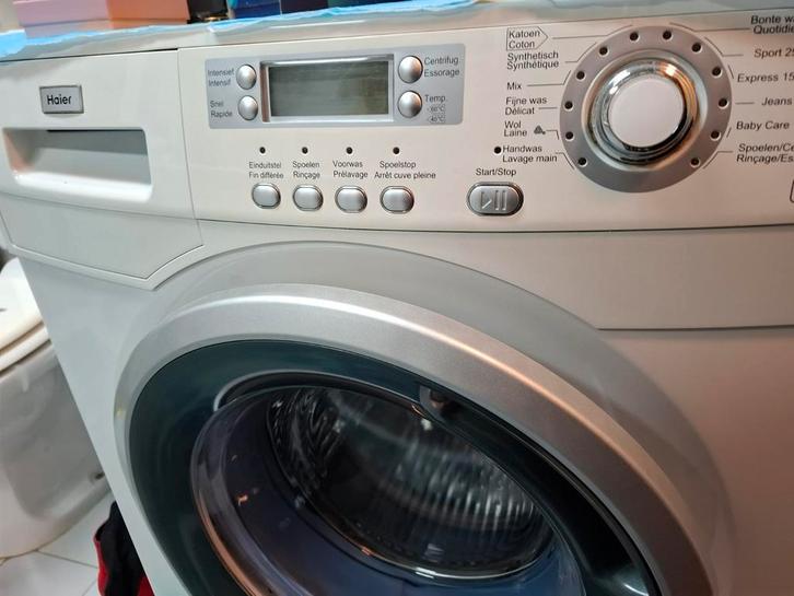 Machine à laver Haier, voir photos, Electroménager, Lave-linge, Enlèvement