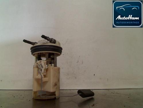 BRANDSTOFPOMP Volvo V40 (VW) (01-1995/06-2004) (|975040990|), Auto-onderdelen, Brandstofsystemen, Volvo, Gebruikt