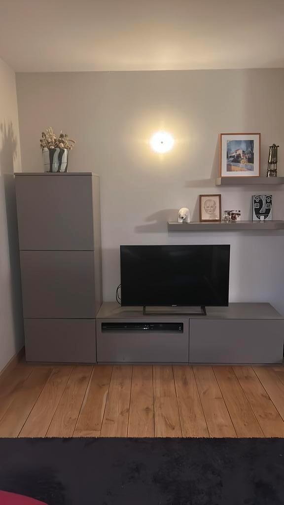 Meuble TV, Maison & Meubles, Armoires | Armoires murales, Utilisé, 150 à 200 cm, 200 à 250 cm, 25 à 50 cm, Avec tiroir(s), Avec porte(s)