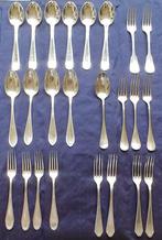 24 fourchettes et cuillères vintage en métal argenté, dont C, Enlèvement ou Envoi