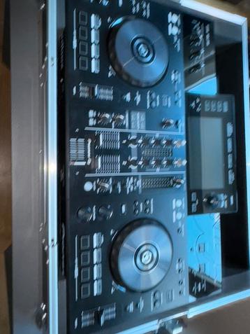 Pioneer dj set compleet beschikbaar voor biedingen
