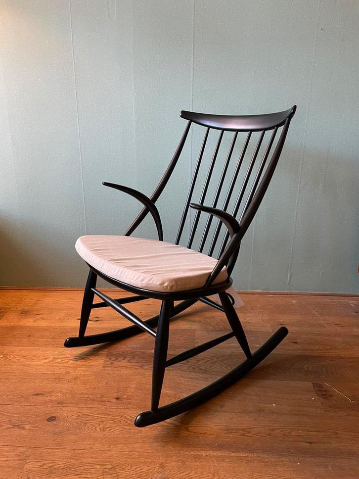Kraamstoel schommelstoel Kraam stoel - Deens Design Wikkelso, Huis en Inrichting, Stoelen, Gebruikt, Eén, Hout, Stof, Zwart, Ophalen