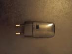 Chargeur usb 5V de la marque HTC, Enlèvement