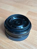 Sony 20mm f2.8 pancake lens + hoya uv filter, Ophalen, Zo goed als nieuw, Groothoeklens
