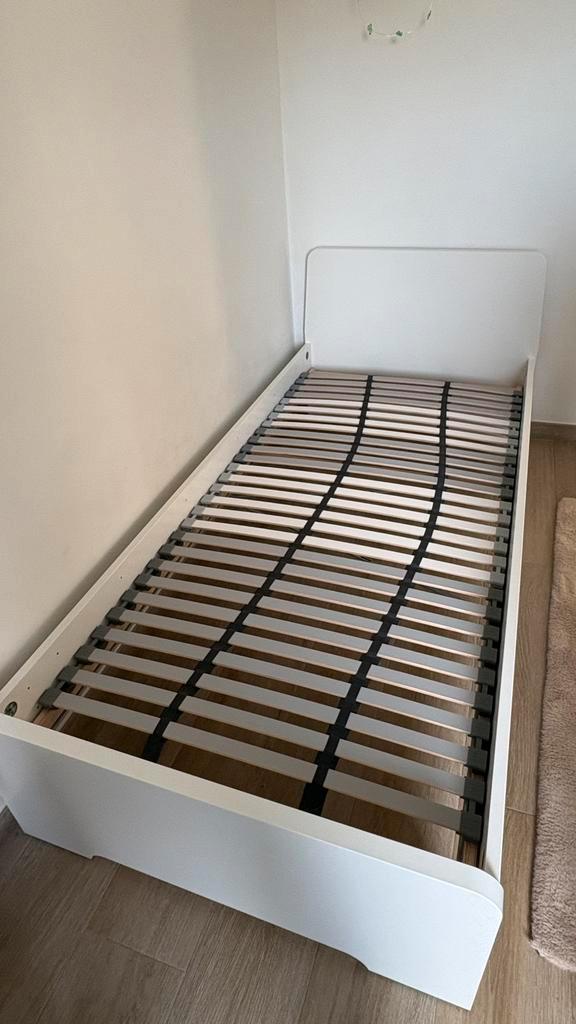 Kinderbed 90x200, Huis en Inrichting, Slaapkamer | Bedden, Gebruikt, Eenpersoons, 90 cm, 200 cm, Hout, Wit, Verstelbaar, Ophalen