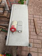 Werfkast elektriciteit, Doe-het-zelf en Bouw, Elektriciteit en Kabels, Ophalen, Gebruikt