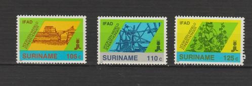 Suriname 1988 10e anniversaire I.F.A.D. Fonds agricole **, Timbres & Monnaies, Timbres | Surinam, Non oblitéré, Envoi