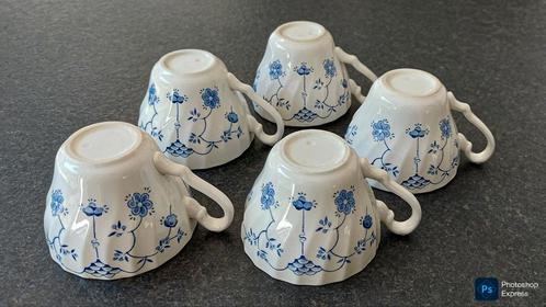 Kopjes Myott Finlandia, Antiek en Kunst, Antiek | Servies los, Ophalen of Verzenden