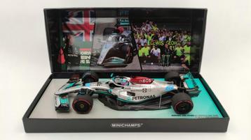 Minichamps Mercedes W13 Russell Brazilian GP 2022 1/18