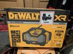 Dewalt dcr027 bouwradio en oplader, Doe-het-zelf en Bouw, Ophalen of Verzenden, Zo goed als nieuw