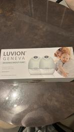 Luvion Geneva - draagbare kolf + extra’s, Ophalen of Verzenden, Zo goed als nieuw, Borstkolf