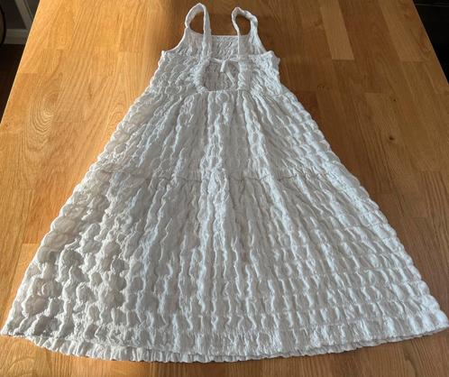 Robe blanche Zara t.128 V tements enfant Taille 128 2ememain