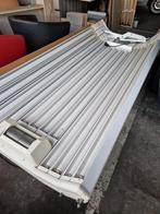 Zonnebank, Elektronische apparatuur, Ophalen, Gezichtsbruiner