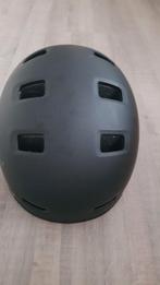 Fiets-/roller-/skateboard-/scooterhelm, Ophalen, Gebruikt, Overige maten, Decathlon