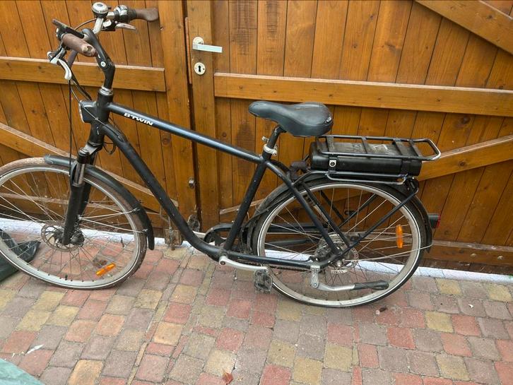 Elektrische fiets, Fietsen en Brommers, Elektrische fietsen, Zo goed als nieuw, Ophalen