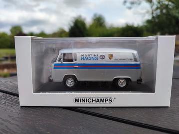 Bestelwagen VW T2 Transporter Porsche Martini 1/43 Minichamp beschikbaar voor biedingen