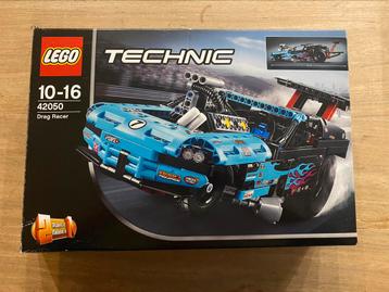 LEGO 42050 Drag Racer Technic  disponible aux enchères