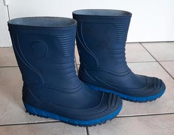 Blauwe rubberen regenlaarzen maat 34 beschikbaar voor biedingen