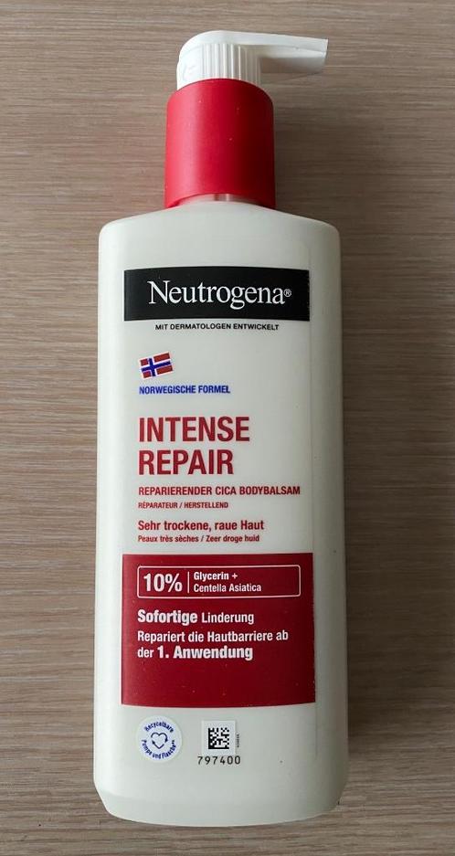 Neutrogena Intense Repair Herstellende Cica Bodybalsem 250ml, Handtassen en Accessoires, Uiterlijk | Lichaamsverzorging, Nieuw