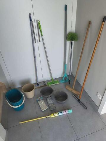 Poetsmateriaal Leifheit, Swiffer en andere  beschikbaar voor biedingen