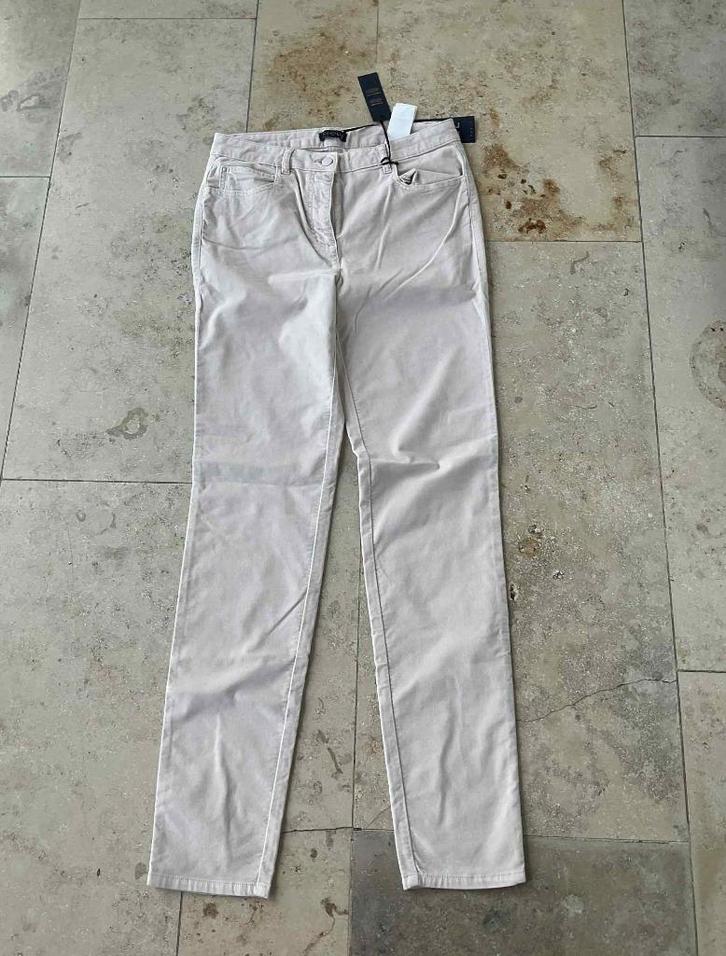 Pantalon d'hiver New Caroll, Vêtements | Femmes, Robes, Neuf, Taille 38/40 (M), Autres couleurs, Sous le genou, Enlèvement ou Envoi