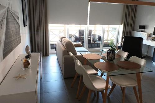 LAST-MINUTE PINKSTEREN Genieten aan zee in Nieuwpoort bad, Vakantie, Vakantiehuizen | België, Antwerpen of Vlaanderen, Appartement
