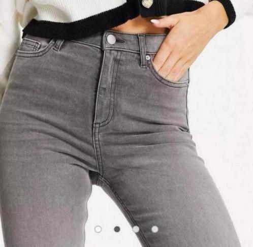 Miss Selfridge Lizzie skinny jeans met hoge taille W30 L34, Kleding | Dames, Spijkerbroeken en Jeans, Nieuw, W30 - W32 (confectie 38/40)