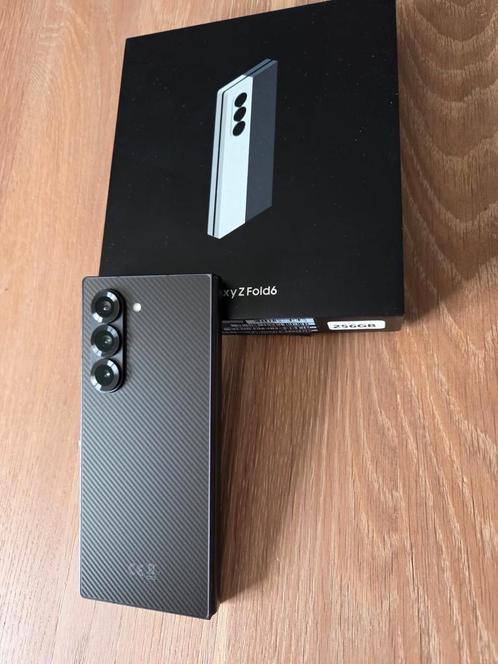 Samsung Galaxy Z Fold 6 256Gb zo goed als nieuw+ accessoires, Telecommunicatie, Mobiele telefoons | Samsung, Zo goed als nieuw