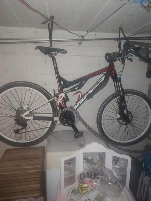 VTT viper rouge et noir homme, Fietsen en Brommers, Fietsen | Mountainbikes en ATB, Gebruikt, Heren, Overige merken, Fully, Ophalen