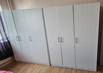 Garderobe beschikbaar voor biedingen