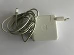 Apple 60W magsafe chargeur power adapter macbook, Informatique & Logiciels, Chargeurs d'ordinateur portable