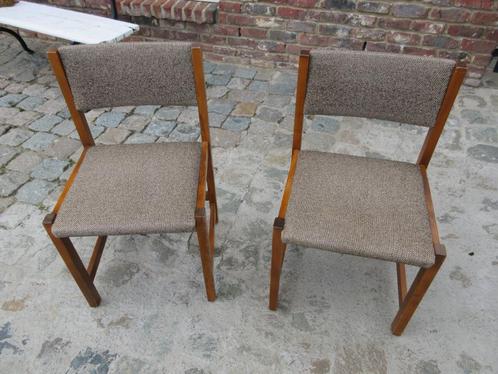 originele vintage stoelen stof en hout of skay sixties, Huis en Inrichting, Stoelen, Hout, Stof, Ophalen