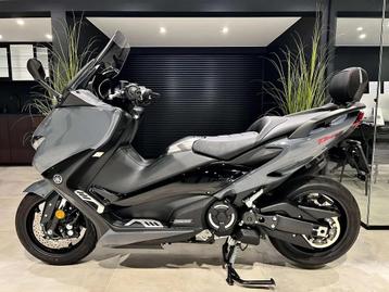 Yamaha TMAX 560 48CV ! TECH MAX ! NEUF ! 463KM ! AKRAPOViC" beschikbaar voor biedingen