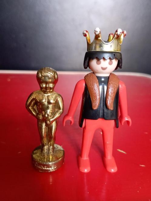 469) klein beeldje manneken pis, Antiek en Kunst, Curiosa en Brocante, Ophalen of Verzenden