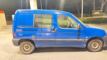 Peugeot Partner utilitaire 1.9D*2004* 190.000km* propre  beschikbaar voor biedingen