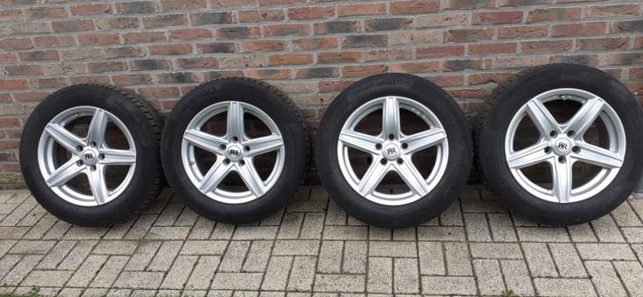 4 pneus hiver avec jantes alu "silver" 16 pouces 5 trous, Auto-onderdelen, Banden en Velgen, Band(en), Winterbanden, 16 inch, 205 mm