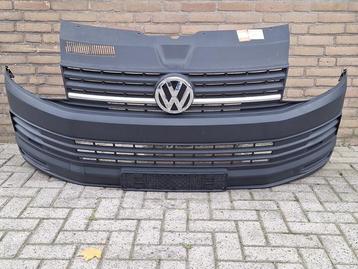 Voorbumper van een Volkswagen Transporter beschikbaar voor biedingen