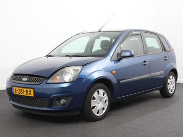 Ford Fiesta 1.4-16V Ambiente Rijdbare schade beschikbaar voor biedingen