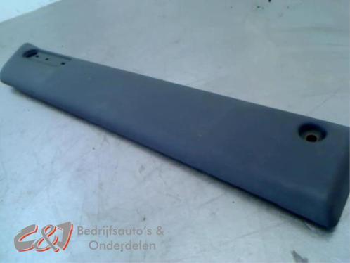 Sierstrip van een Renault Master, Auto-onderdelen, Carrosserie, Renault, Gebruikt, 3 maanden garantie, Ophalen of Verzenden
