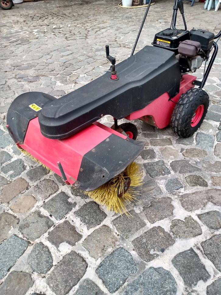 Veegmachine Limpar 82 vario, Tuin en Terras, Veegmachines, Gebruikt, Ophalen