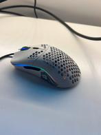 Glorious Model O RGB witte gamingmuis, Computers en Software, Ophalen, Zo goed als nieuw, Bedraad