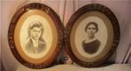2 magnifiques cadres photo ovales anciens en bois - 59x49/49, Comme neuf, Enlèvement ou Envoi