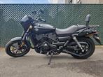 Harley Davidson 08/2016  *16500 km, Particulier